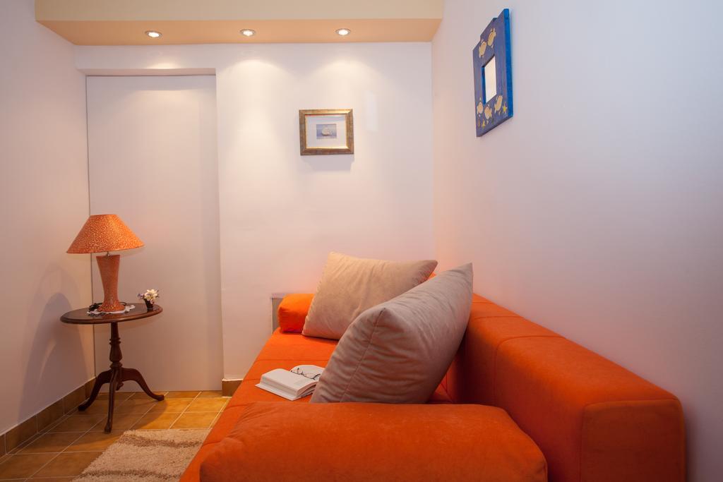 Apartman "Ela" Njivice Luaran gambar